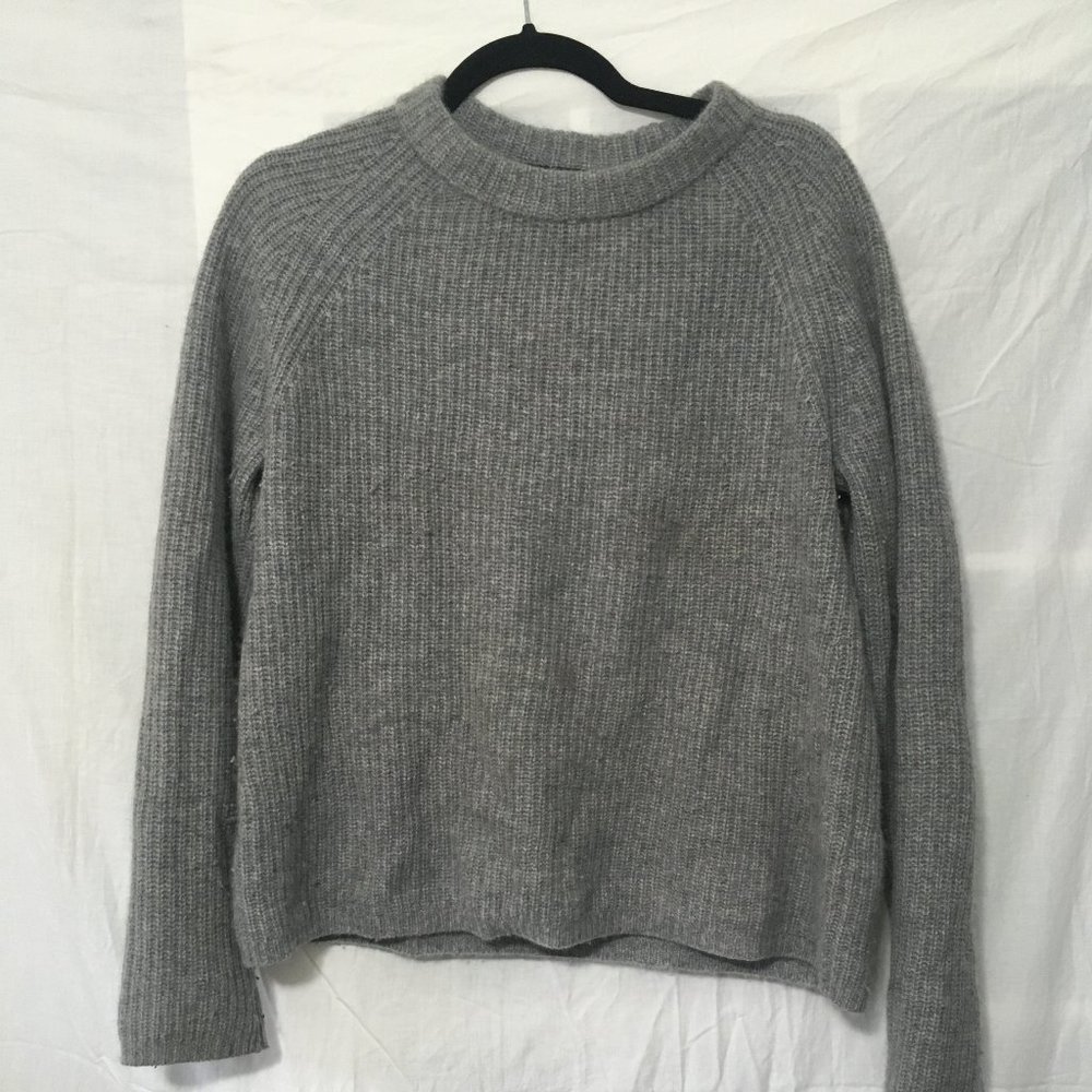 Quince Women's Grey Sweater